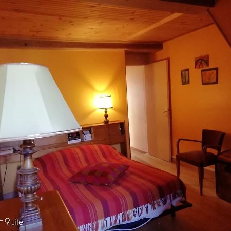 Chambre D Hote Le Lavoir Saint-Brisson Екстериор снимка
